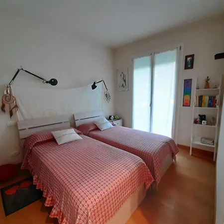 Nuova Casa Al Con Piscina Apartment