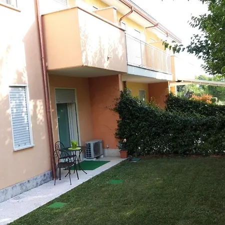 Nuova Casa Al Con Piscina Apartment *